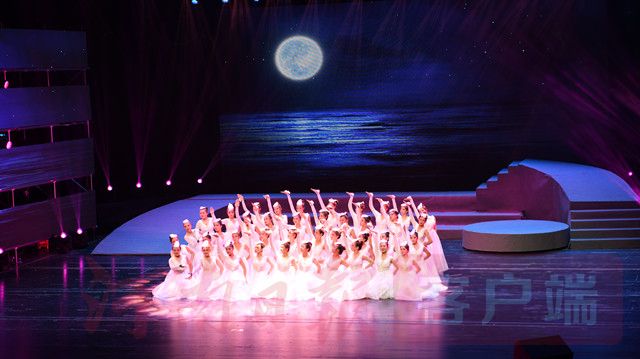 栉风沐雨二十载硕果累累,栉风沐雨二十载砥砺奋进谱新篇