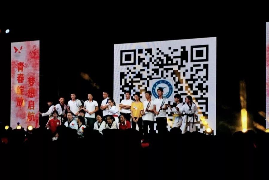 青春西航人共圆家国梦|西安航空学院庆祝新中国成立70周年暨2019年迎新晚会成功举办