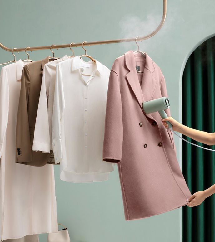 干湿两用挂烫机随身携带方便,便捷式干湿挂烫机