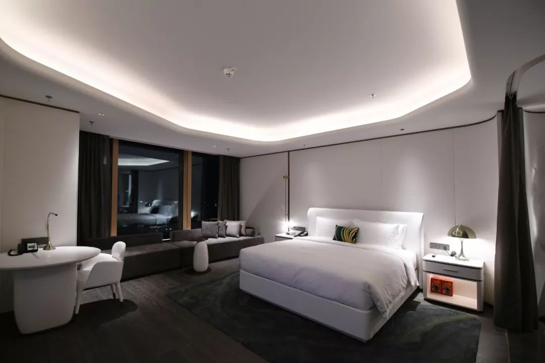 应天大街888号金鹰世界,建邺区应天大街888号