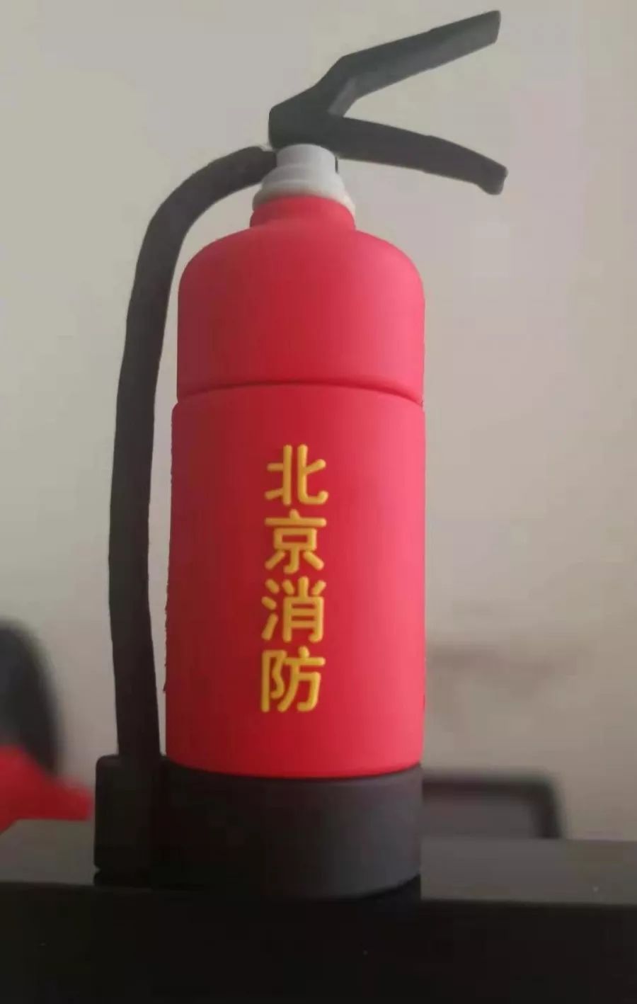 小学生惊艳绘画,高质量小学生绘画作品