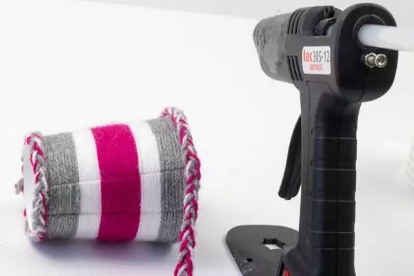 被人吐槽的手工,纸杯和一次性手套制作的手工