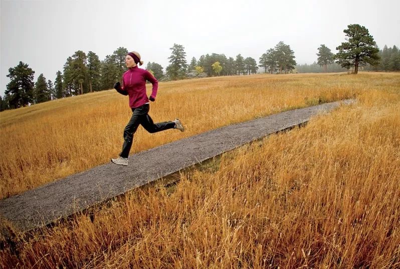 跑步后腰酸疼痛，如何能尽快恢复？