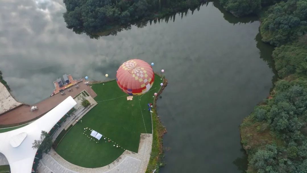假期最后一天了旅游人还多吗,假期最后一天去景点人还多吗