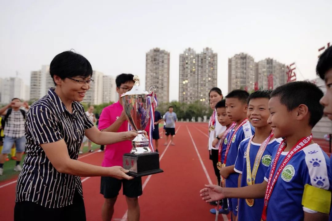 福建儿童足球联赛冠军名单,8月份福建省少儿足球锦标赛
