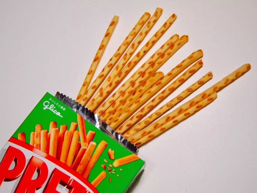 只能塞得下硬币的包、寿司大小的鞋……欢迎来到小人国