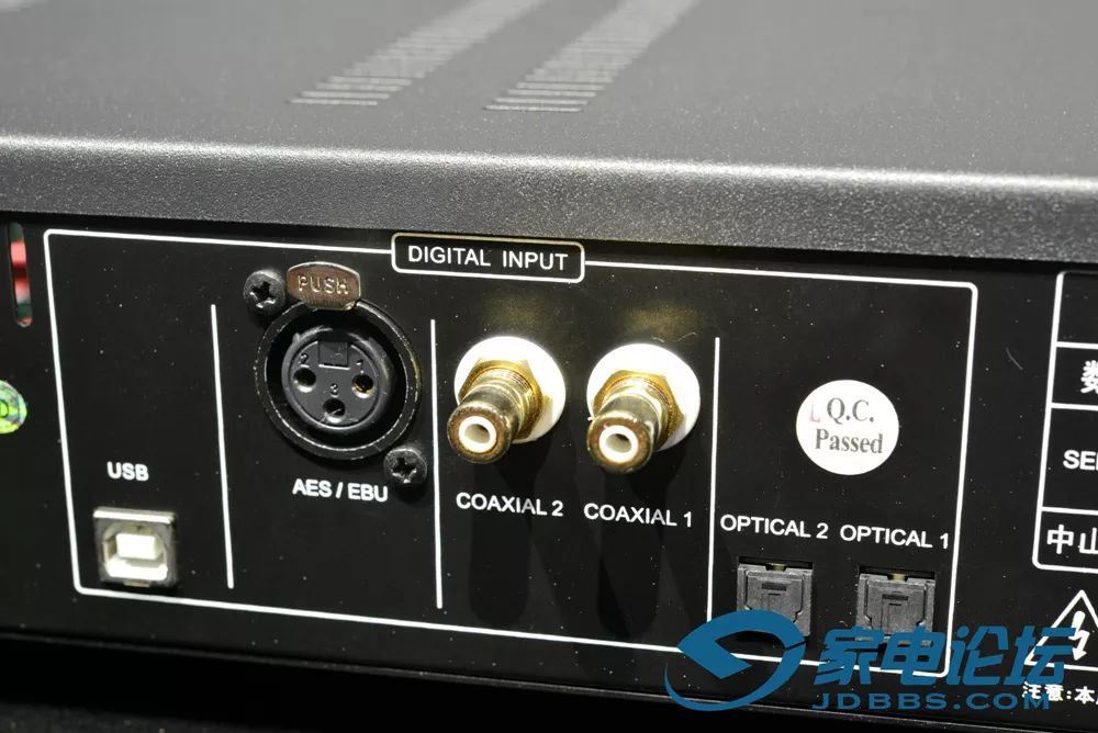 全能的解码“妖精”：声雅DAC25胆石结合解码器