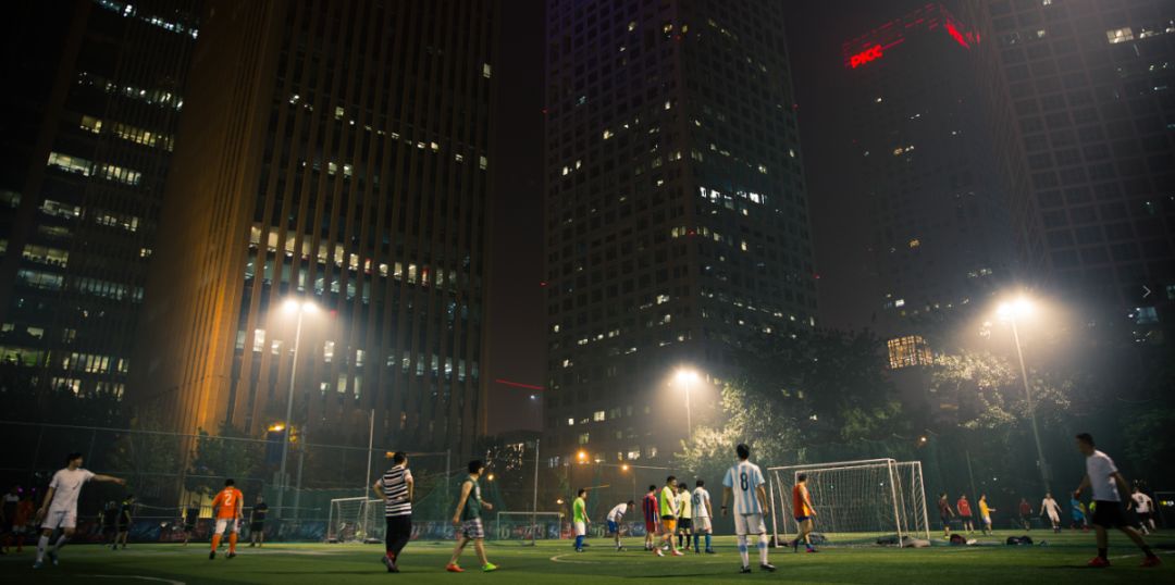 成都南门未来最大的足球场,成都最标准的足球场在哪里