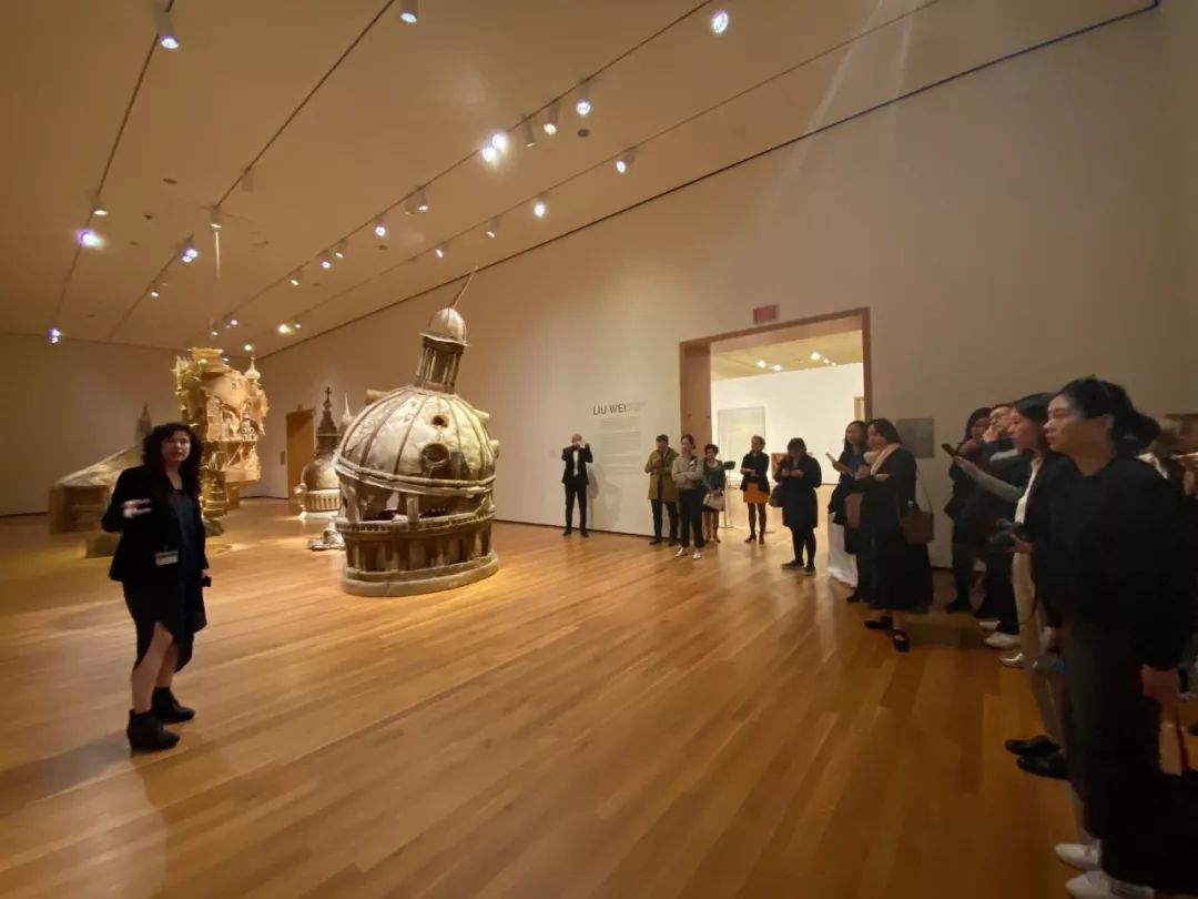 凤凰艺术的展评,凤凰艺术刘老师