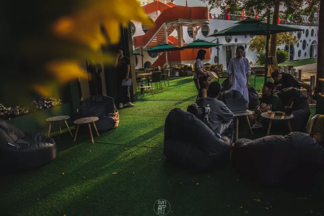 东盟商务区是不是都很有趣,住在东盟商务区的感受