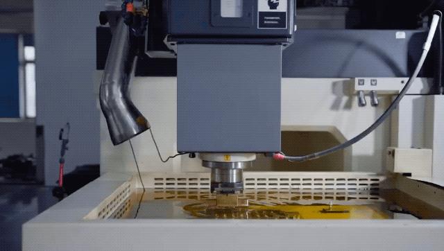 科技十足的剃须刀,国货黑科技剃须刀