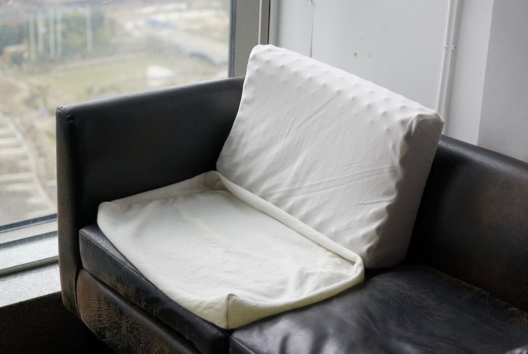 天然乳胶枕泰国多少钱一个,1280元的泰国天然乳胶枕是真的吗