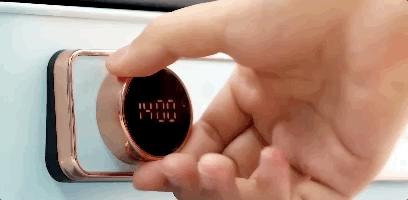 可煎可炒可炖的一款多功能锅,这款多功能锅可蒸可烤可煮