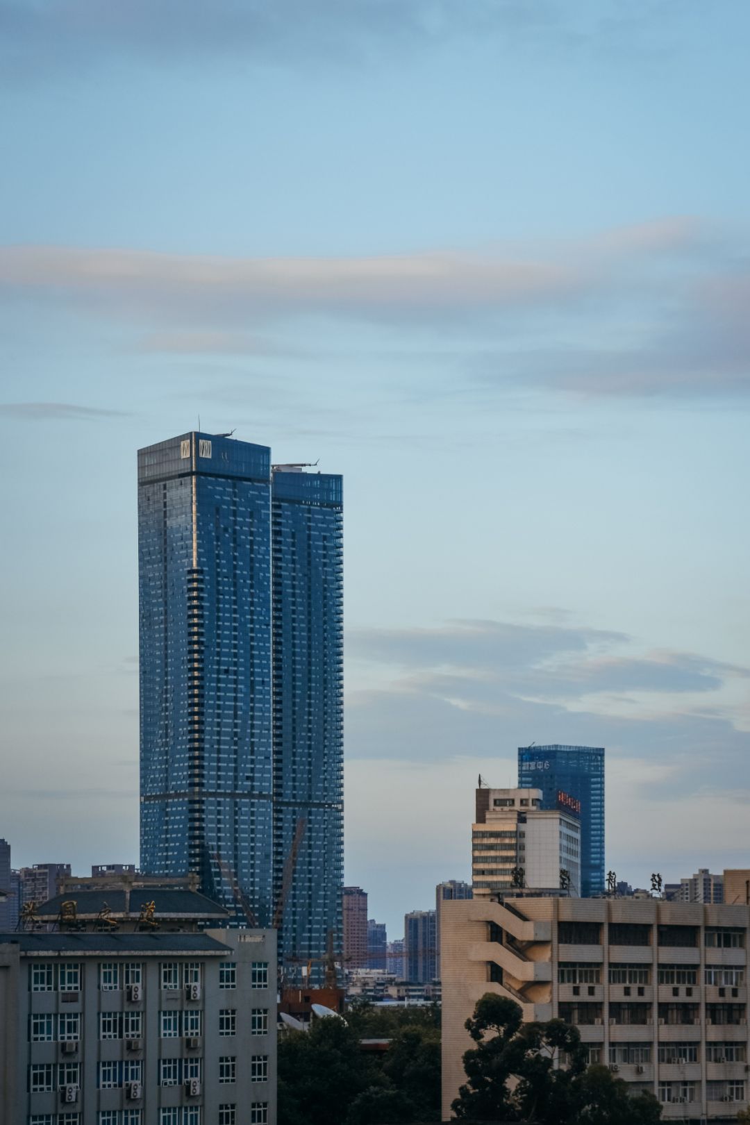 成都阿玛尼公寓未来怎么样,成都实力资方