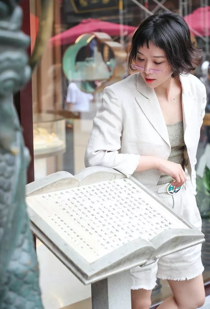 豫园老庙黄金银楼,豫园里黄金楼图片