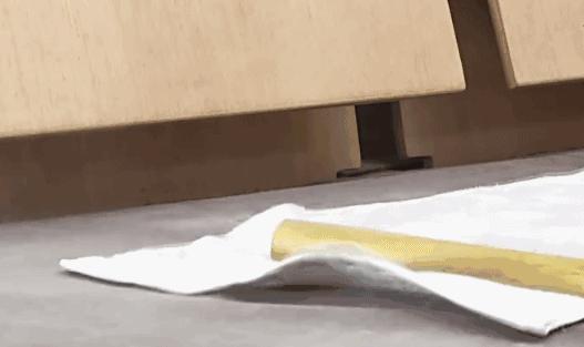 请问一下白色沙发脏了怎样清理,沙发脏了不用拆不用洗