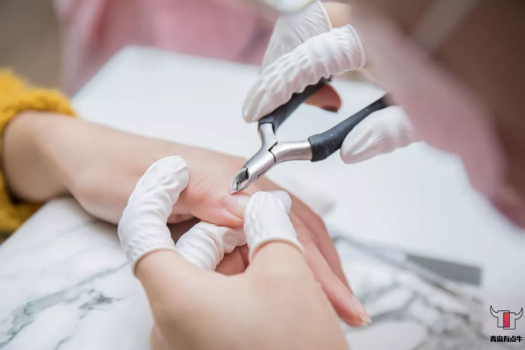 李沧优惠团购美睫,单色美甲9.9元活动河西