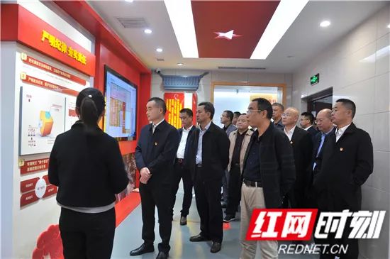 张家界全景夜景视频,张家界夜景灯光秀视频