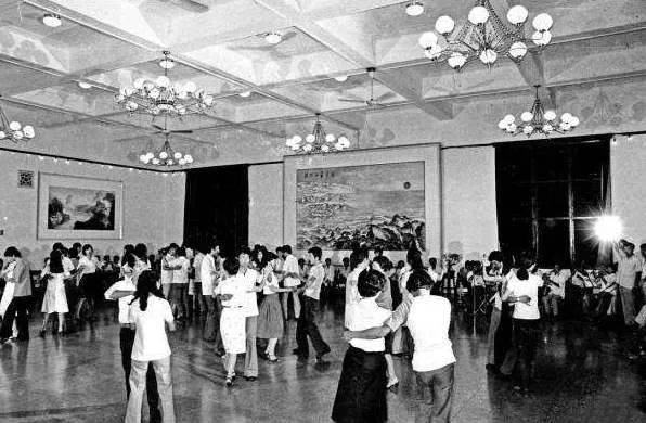 舞厅,上海之夜的香艳*光春**