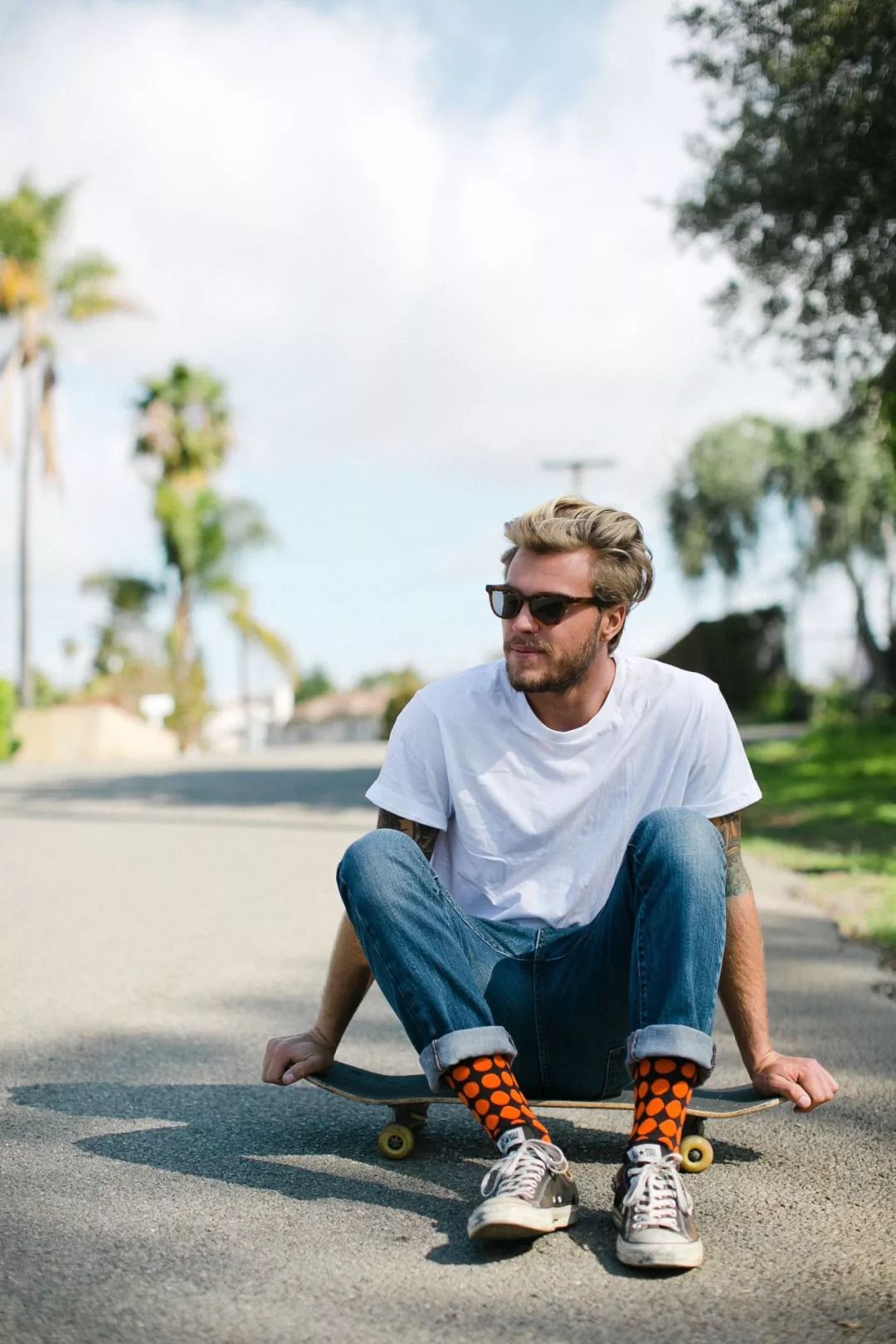 一双骚袜，男人品位升级第1步｜基本款