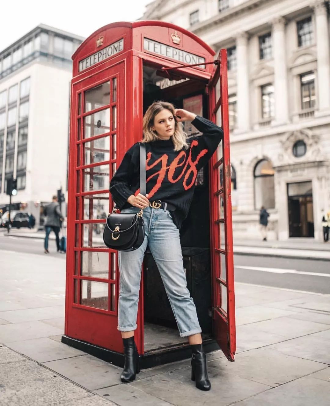 Fashion|秋冬毛衣挑选指南，助力慵懒又时髦的百变造型