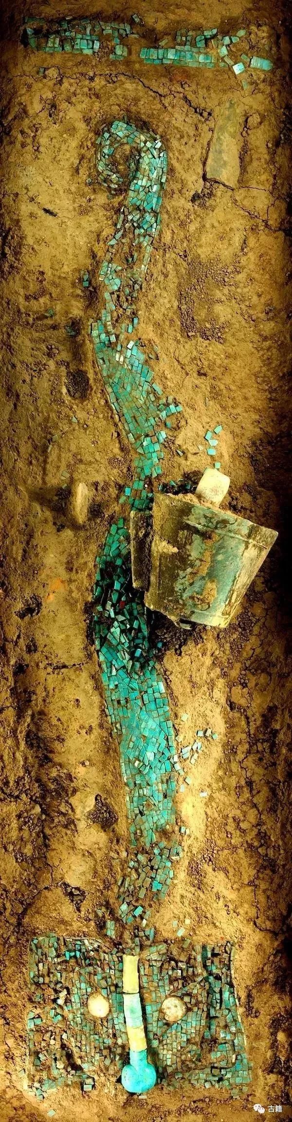 何驽:二里头绿松石龙牌、铜牌与夏禹、萬舞的关系