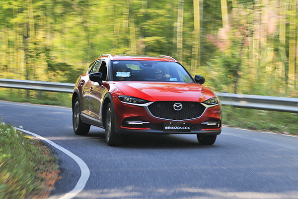 马自达cx-4和cx5的底盘操控,马自达cx-4试驾2.0视频