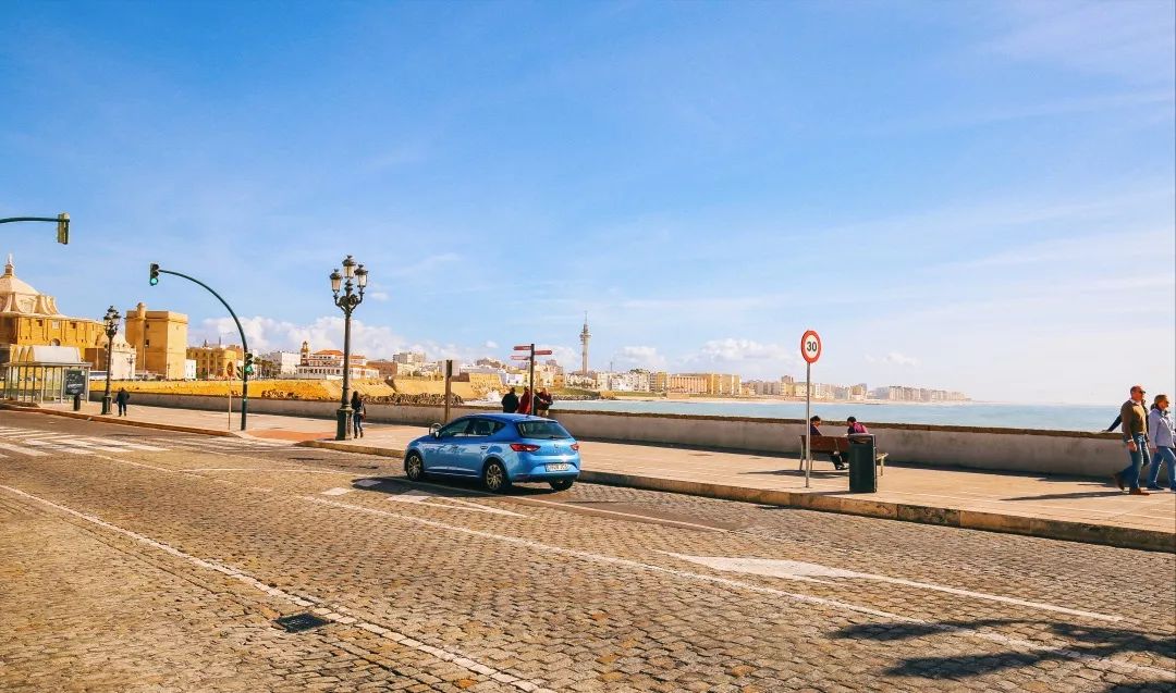 西班牙幻想记|加的斯：我们的*途征**是星辰大海