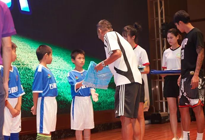 高明区第四届足球百村杯,高明区百村足球赛