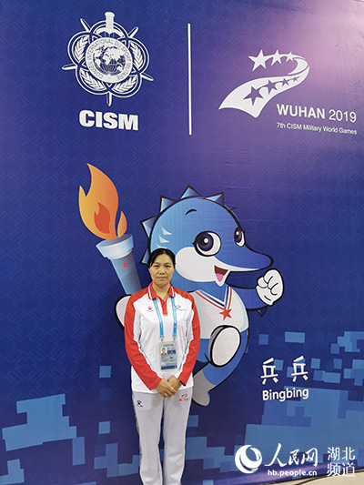 武汉一高校教师担任军运会水上救生项目裁判长