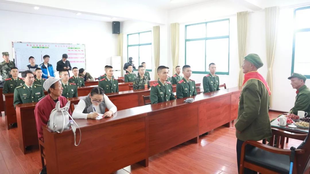 【祖国，我用忠诚祝福您】就像当年的红军——*警武**湖北省总队黄冈支队印象