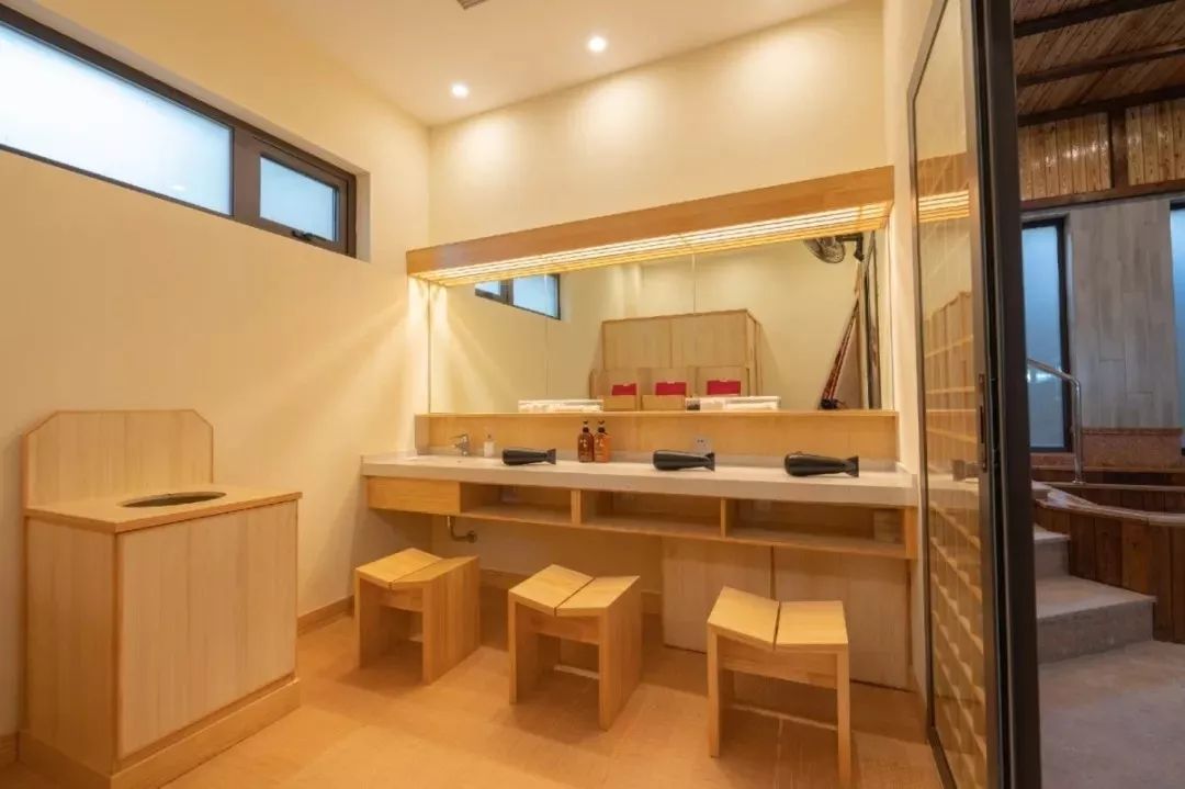 人均200一日游,100元一晚自驾游民宿