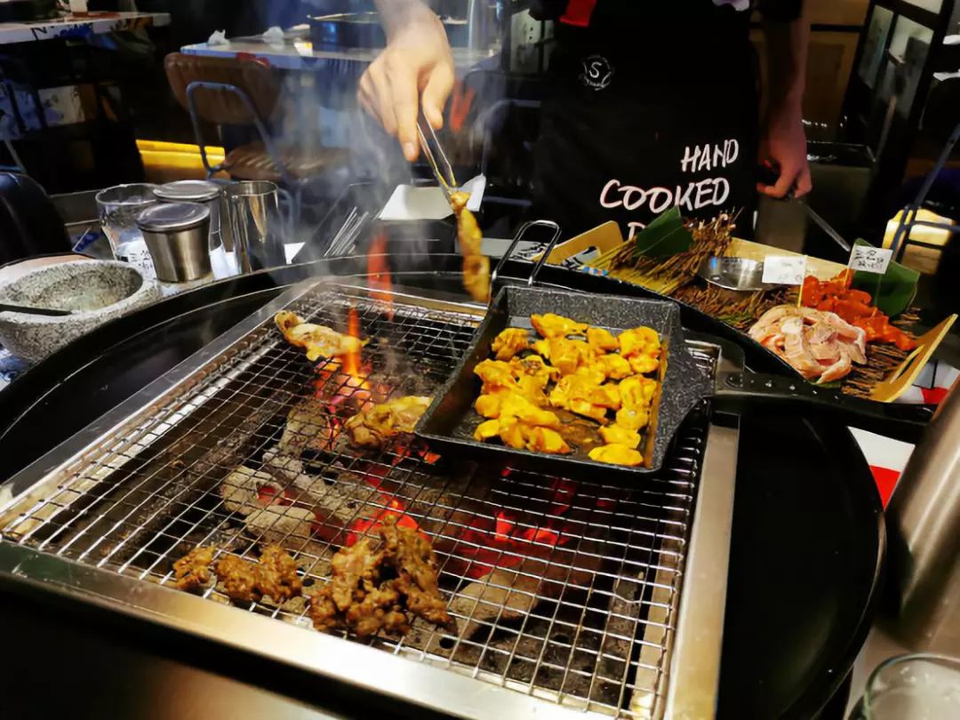 成都美食推荐必吃烤肉,盘盘烤第一成都必吃烤肉