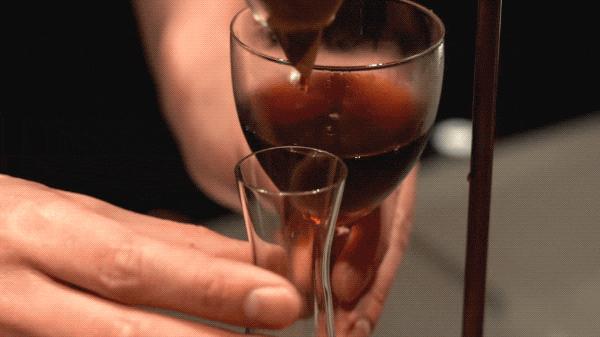 星巴克桃桃乌龙鸡尾酒,星巴克特调鸡尾酒好吗