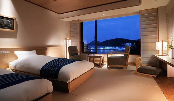 泡全球仅一家的珍珠温泉，上小众景美的雪场滑雪，99%游客都不知道的日本玩法