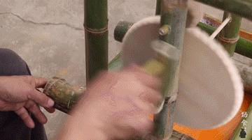 61岁中国大爷火爆外媒,61岁大爷惊呆外国人