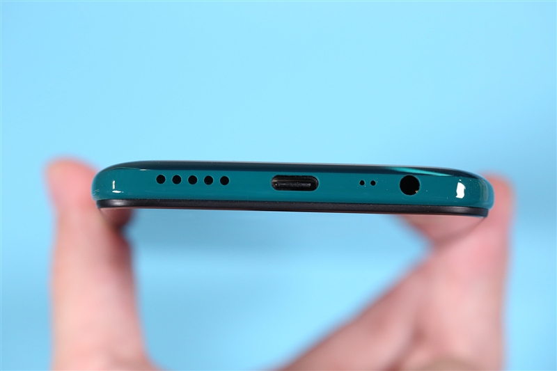 红米8a续航时间测评,红米8支持多少快充