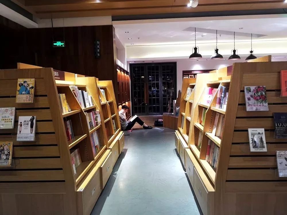 抓住“夜经济”红利，购物中心实力大比拼