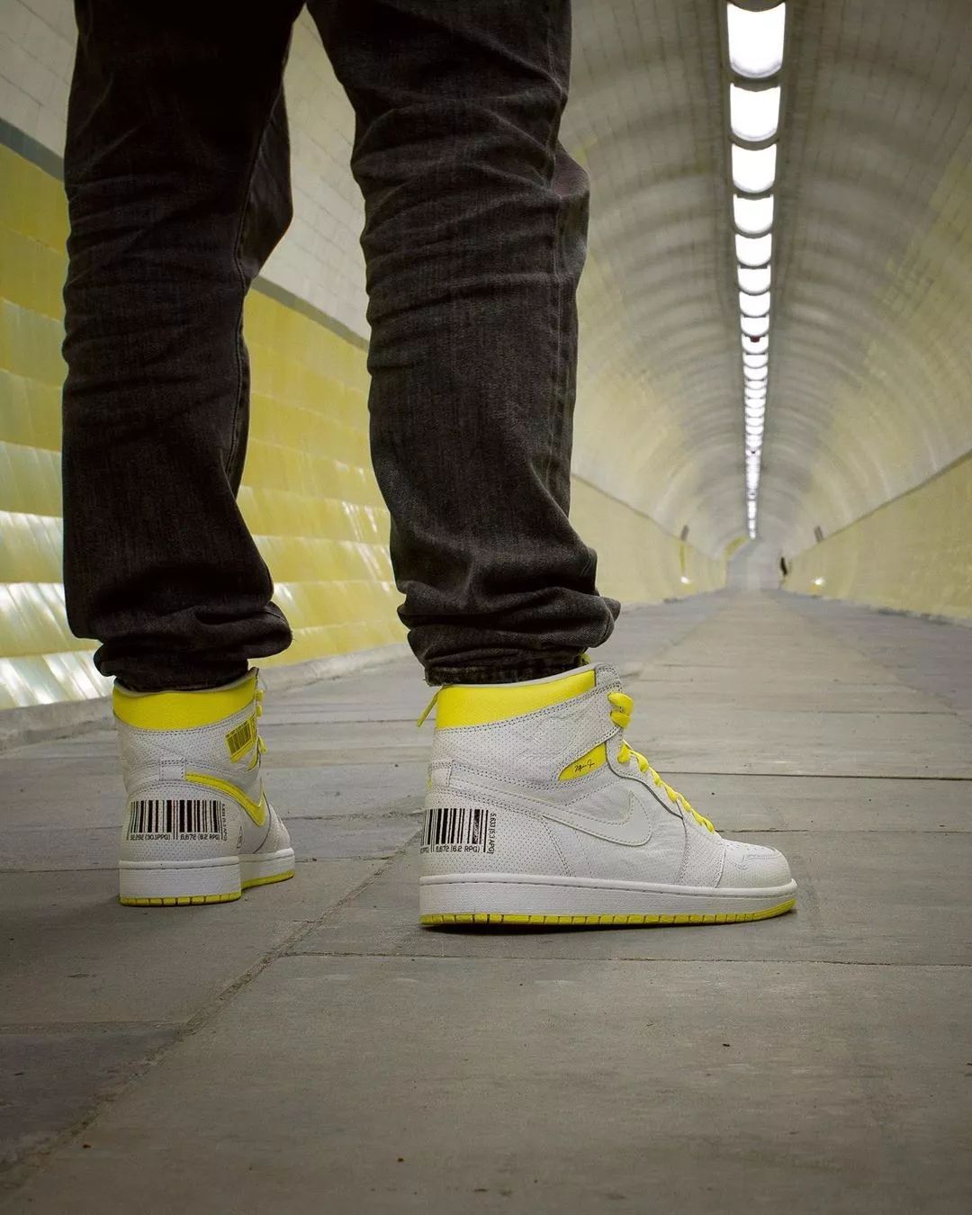 权志龙AF1现货涨至1万2，TSxAF1最新成交价6k以上，谁在提前入手？