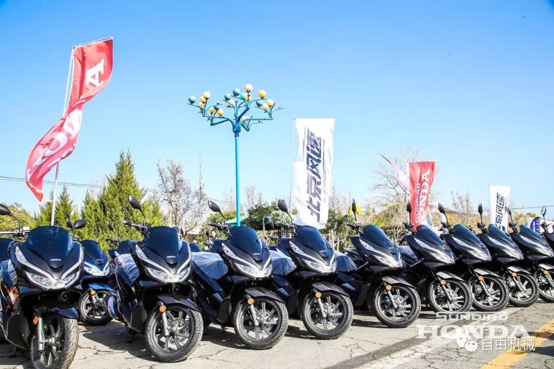 7辆新车做大奖，北京风速正式交付首批PCX150/CBF190TR丨推广