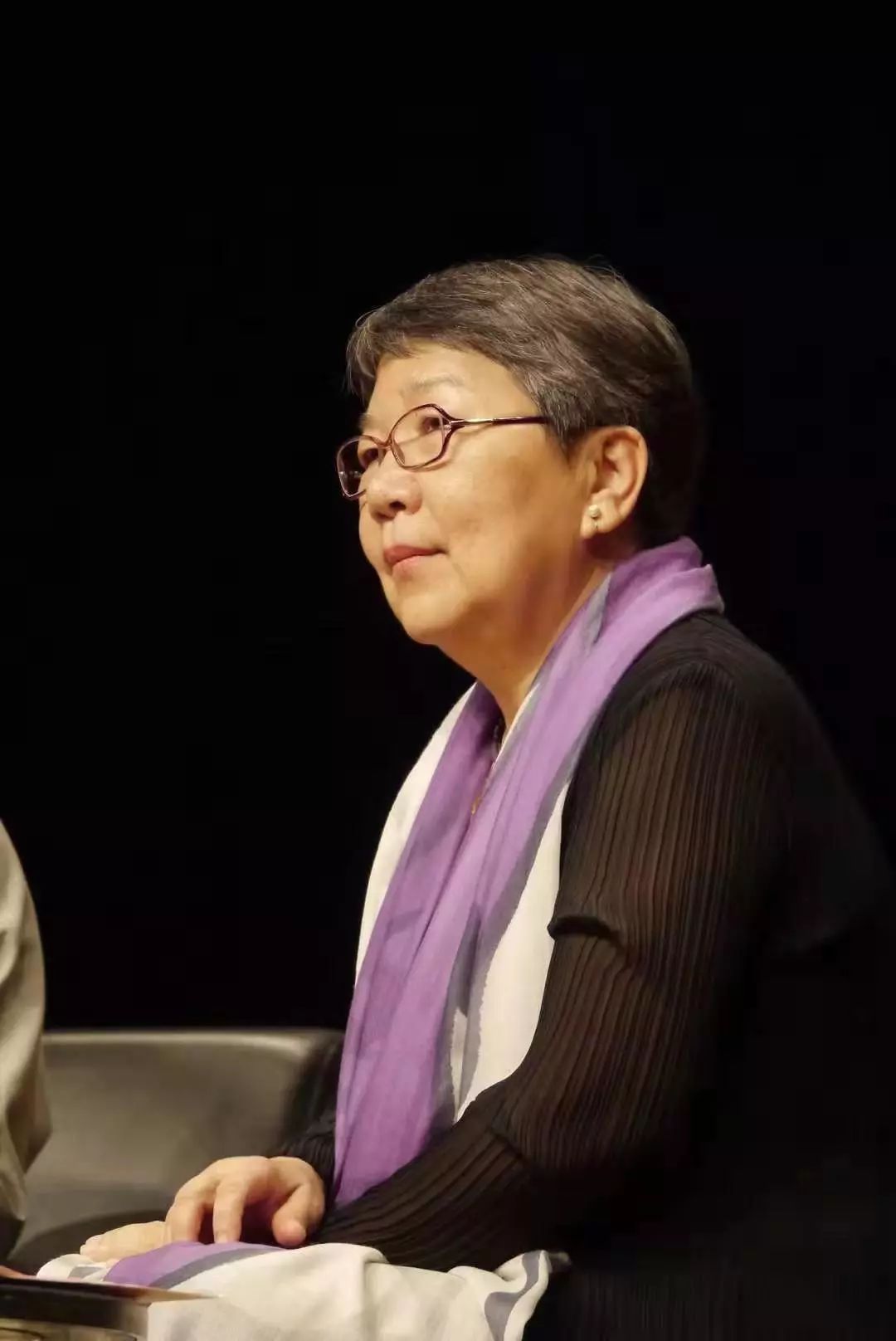 席慕蓉十大巅峰之作,席慕蓉回内蒙