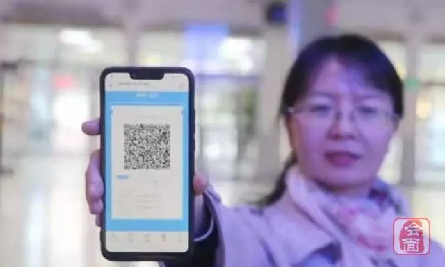 刷身份证直接进站吗,现在坐火车只刷身份证还是要取票