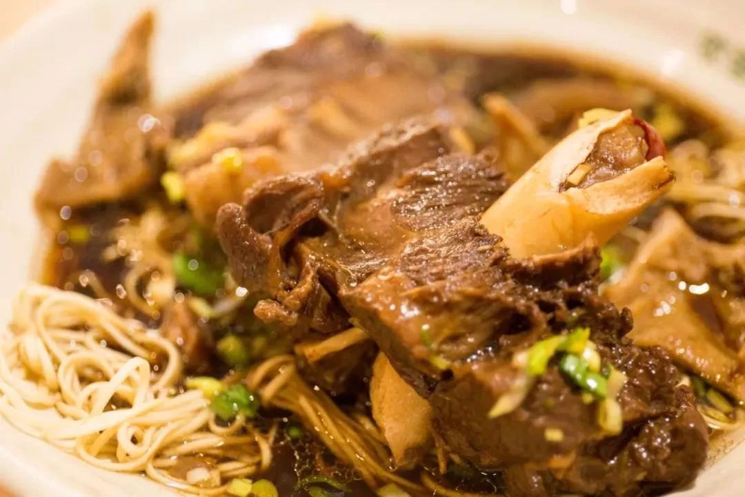 口味太重！开车1个小时！老桐乡吃货推荐：羊枪羊炮羊眼全安排上了……