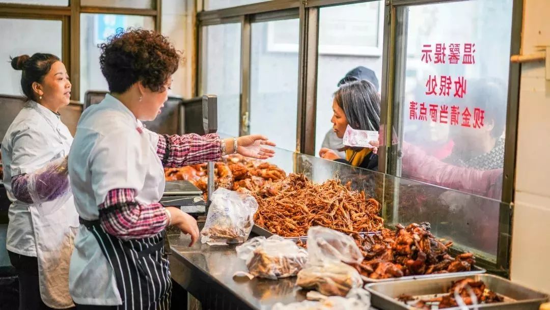 不来旅游没啥子，吃了这些你就是四川人