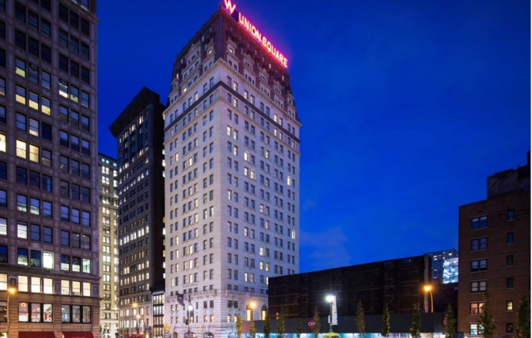 两年抛售5家W，万豪能否让“过气明星”再次变酷？