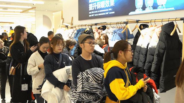 爱马仕传奇钦点,海外ins求代购,波司登X高缇耶联名火爆全球?