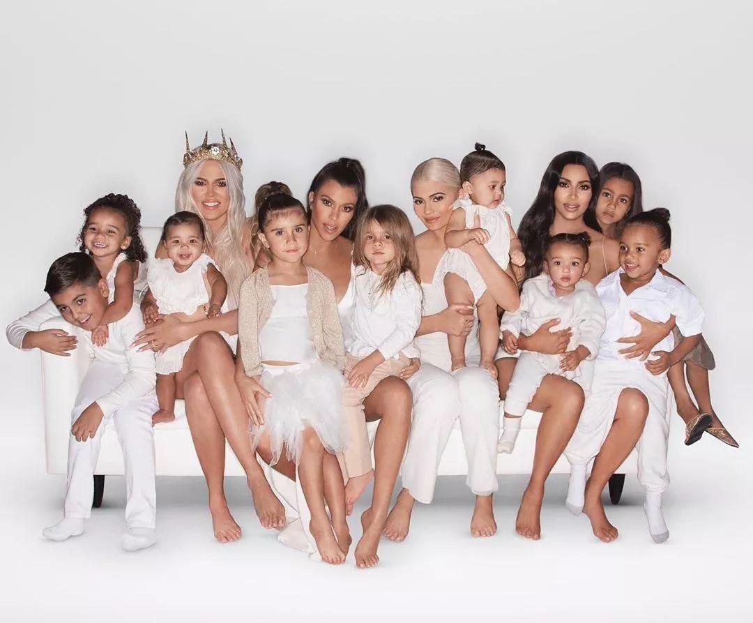 在过圣诞这件事上，明星们比你认真多了