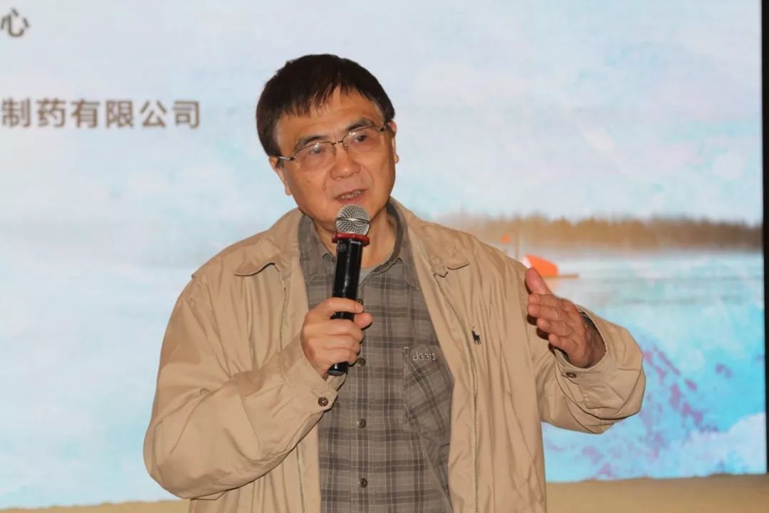 解忧老年*皮人**肤问题，“龙印健康”中国老年皮肤病义诊公益活动圆满收官