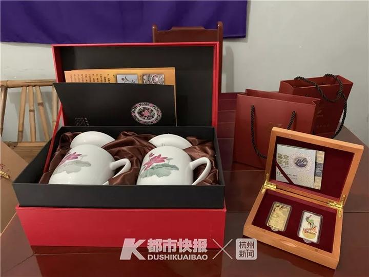 实力宠！杭州一村子给村民发金条银条！网友：我酸了……