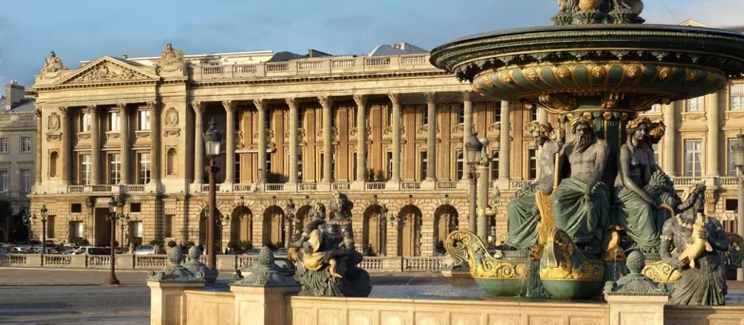 住了个RMB12,000一晚的宫殿酒店|我把能偷的都偷回家了